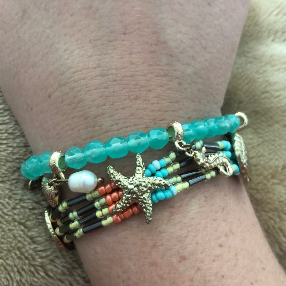 Matching shell bracelet set